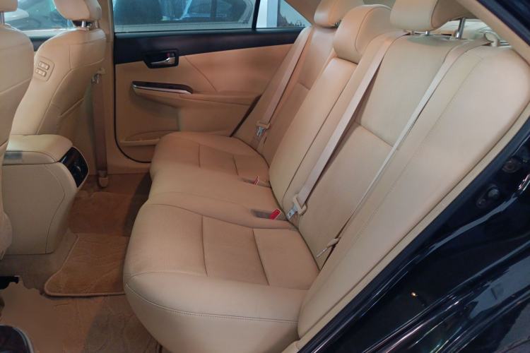 Used Toyota Camry 2016 2.0G 10th Anniversary Leading Edition