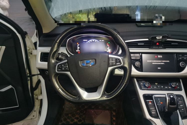 Used Geely Auto Emgrand X7 Sport 2020 1.8TD DCT Two-Wheel Drive Smart Connect 4G-Enabled Version

