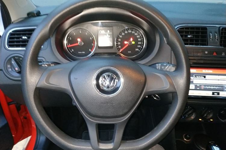 Used Volkswagen Polo 2014 1.6L Automatic Comfort Edition
