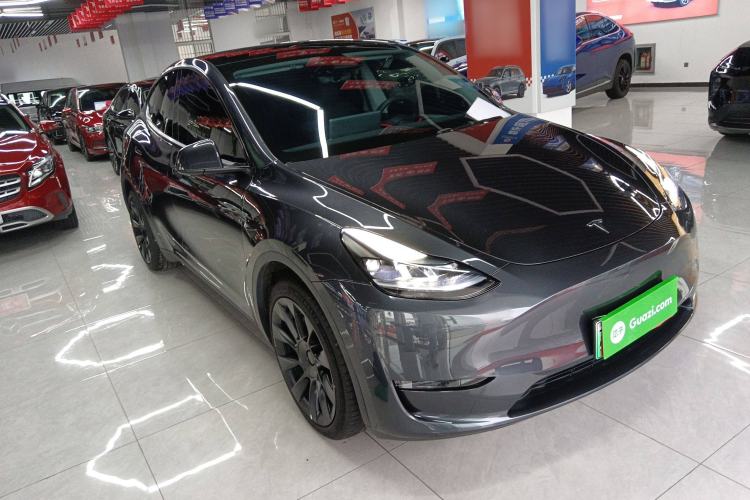 Used Tesla Model Y 2024 Long-Range All-Wheel-Drive Version
