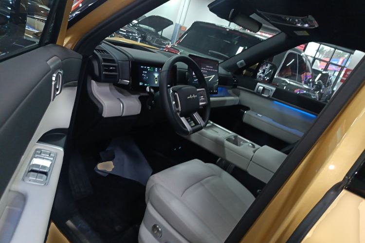 Used  Tai 7 2025 Model 190 km Four-Wheel Drive Ultra Edition
