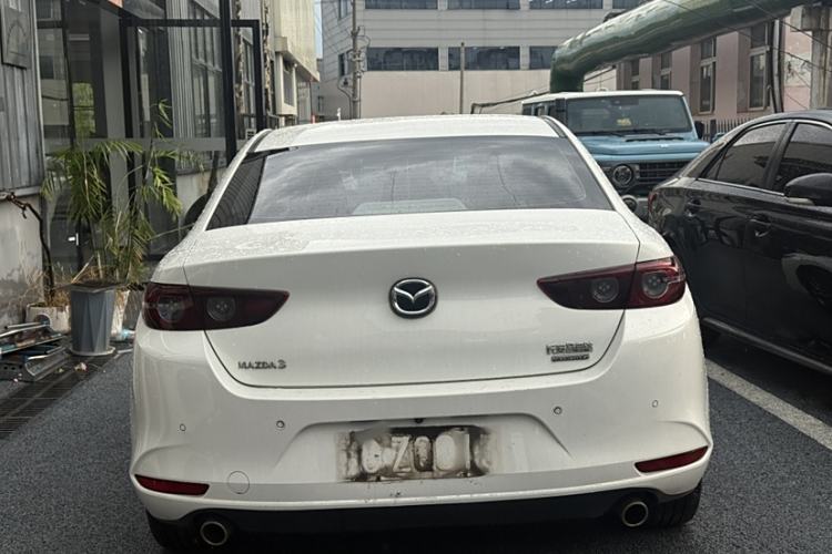 Used Mazda Mazda 3 Axela 2021 2.0L Automatic ZhiXuan Edition
