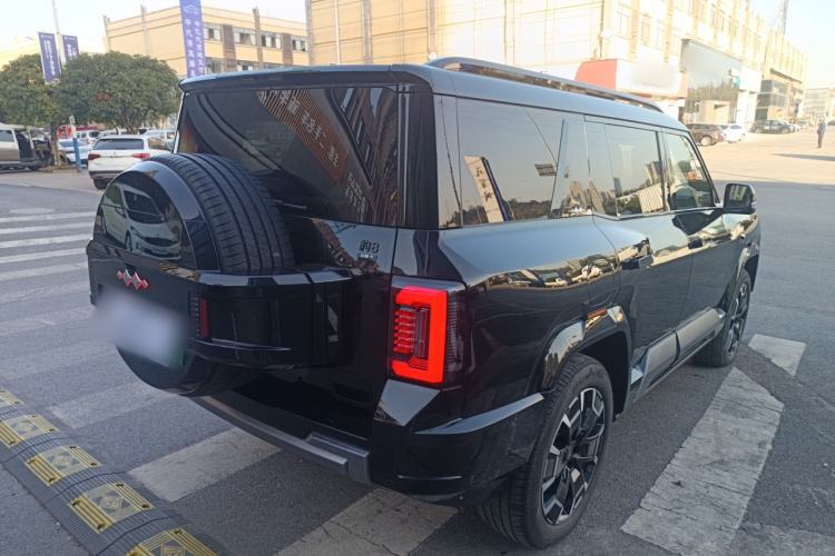 Used  Leopard 8 2025 Smart & Brave Flagship Edition 7 Seats
