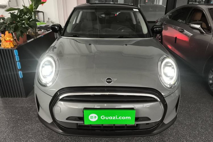 Used  MINI 2022 1.5T COOPER Classic Edition
