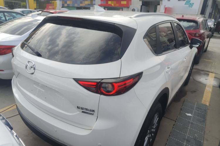 Used Mazda CX-5 2017 2.0L Automatic 2WD ZhiShang Trim China V Standard
