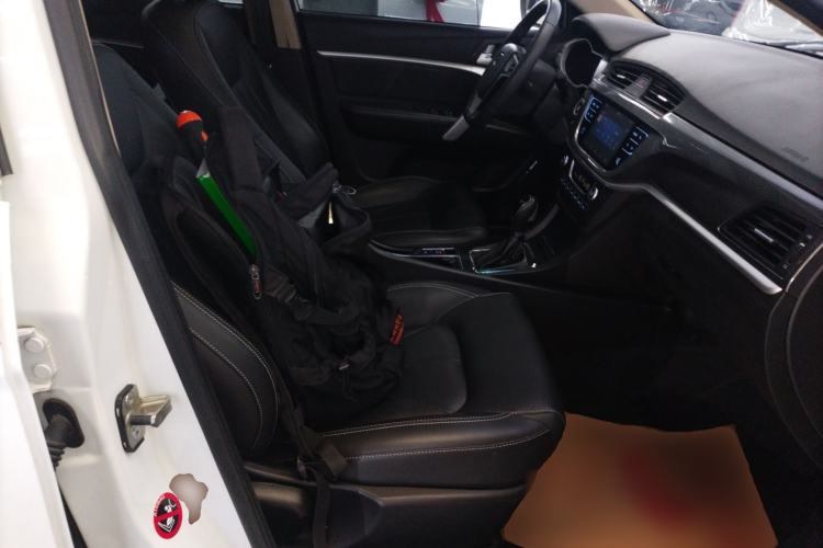 Used Geely Auto Emgrand 2017 Sedan Million Edition 1.5L CVT Luxury Model
