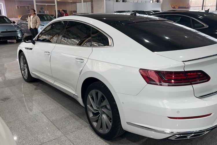 Used Volkswagen FAW-Volkswagen CC 2023 380TSI Striking Edition
