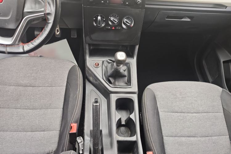 Used Wuling Zhengcheng 2021 1.5T Manual Comfort Version
