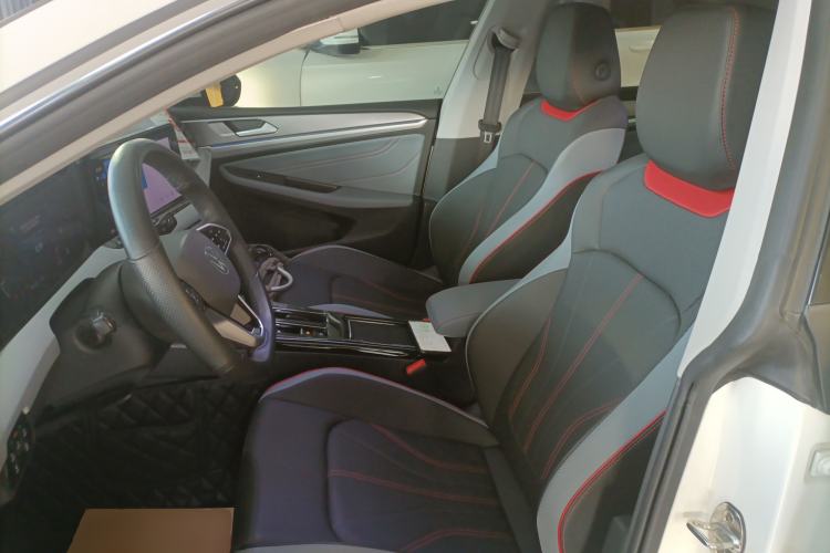 Used Volkswagen Lamando 2023 Lavida L 280TSI DSG Cool & Spicy Edition
