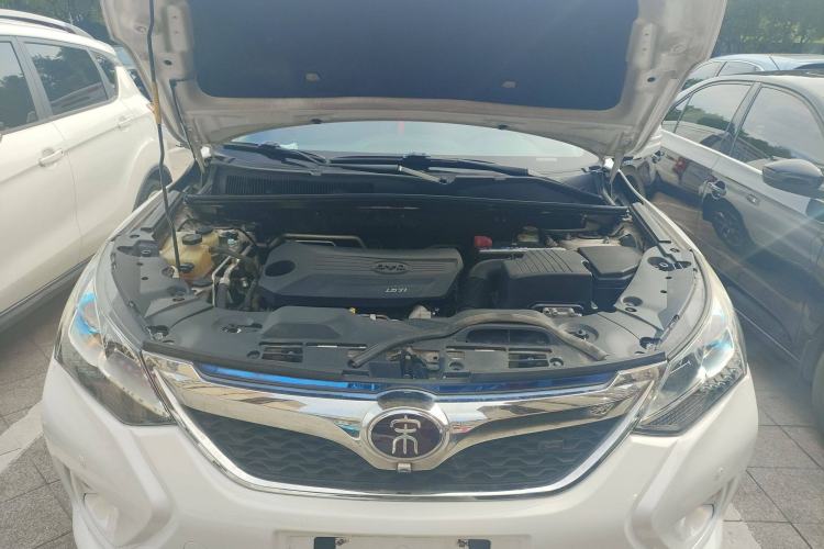 Used BYD Song 2017 Gaishe Upgrade Edition 1.5TID Automatic Elite Model
