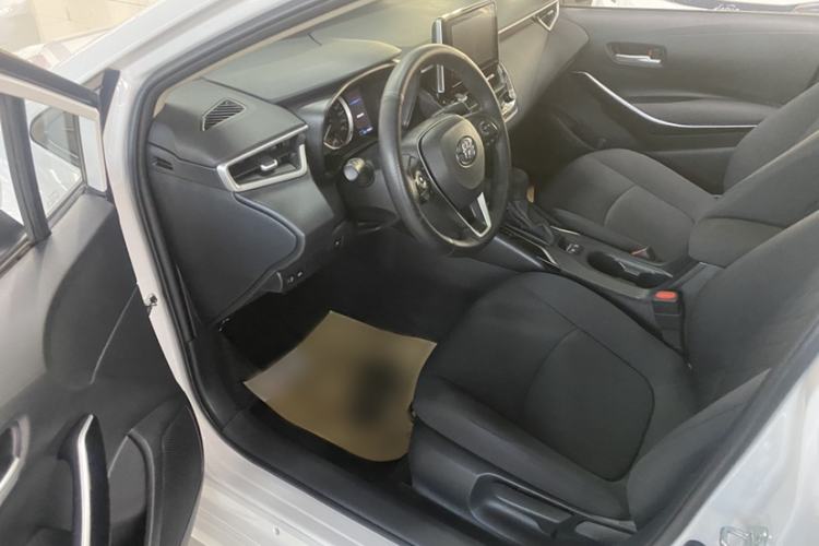 Used Toyota Corolla 2021 Dual-Motor 1.8L E-CVT Elite Edition
