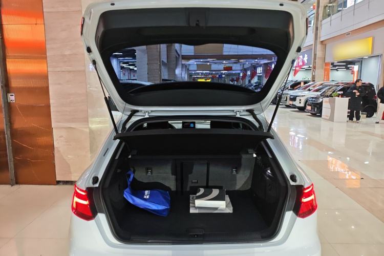 Used Audi A3 2020 Restyled Sportback 35 TFSI Entry-Level China VI Emission Standard
