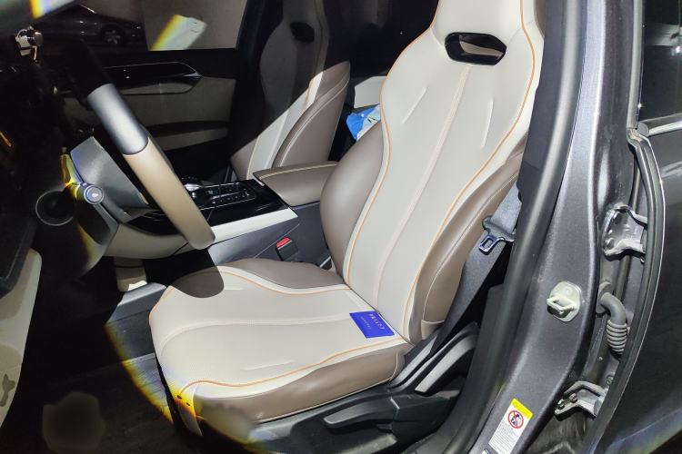 Used BYD Qin PLUS 2024 Honor Edition EV 420KM Leading Model
