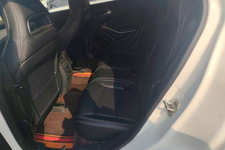 Used Mercedes-Benz GLA 2015 GLA 220 4MATIC Luxury Model