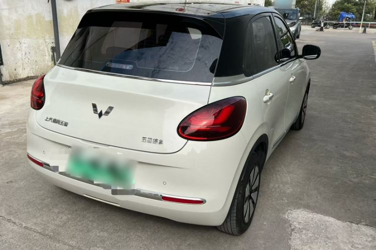 Used Wuling Bingo 2023 333 km Lingxi Connected Version
