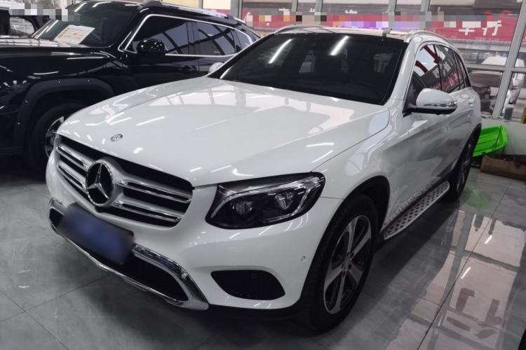 Used Mercedes-Benz GLC 2016 GLC 300 4MATIC Dynamic Model