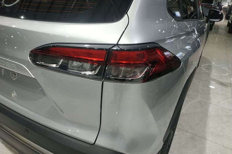 Used Toyota FRONTLANDER 2022 2.0L CVT Luxury Edition