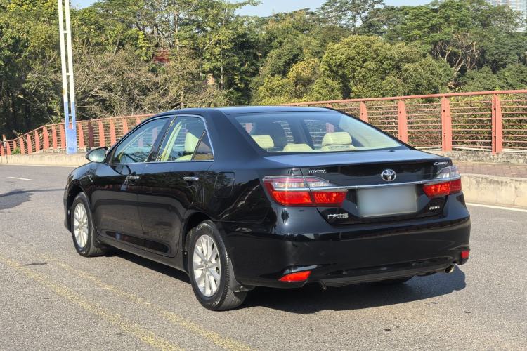 Used Toyota Camry 2015 2.0G Premier Edition