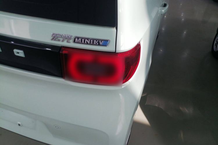 Used Wuling Hongguang MINIEV 2021 Macaron Premium Model – Lithium Iron Phosphate
