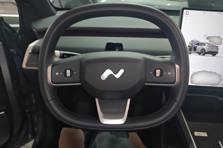 Used ONVO L60 2024 60 kWh Rear-Drive Version