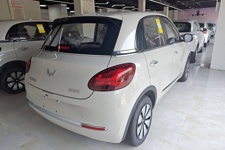 Used Wuling Bingo 2024 333 km Enjoyment Version
