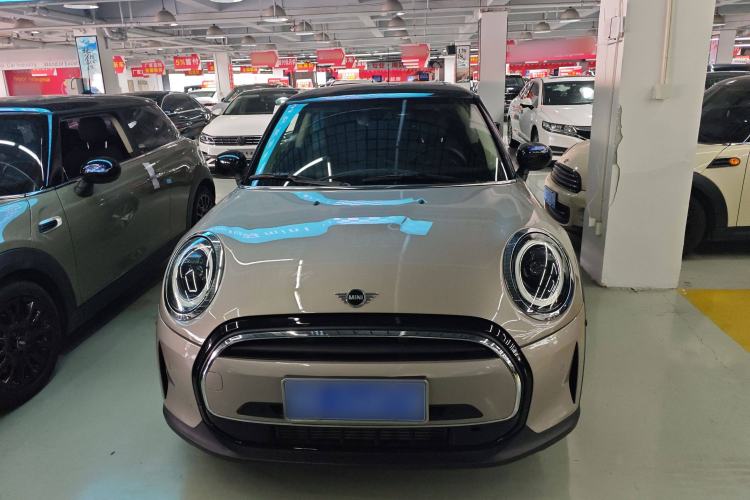 Used  MINI 2023 Updated 1.5T COOPER Artist
