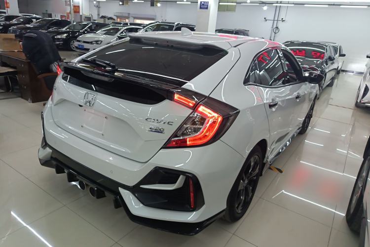 Used Honda Civic 2021 HATCHBACK 220TURBO CVT Trendy Cool Edition
