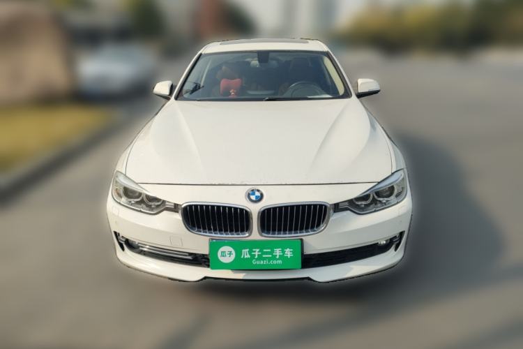 Used BMW 3 Series 2013 Facelift 320Li Fashion Design Package