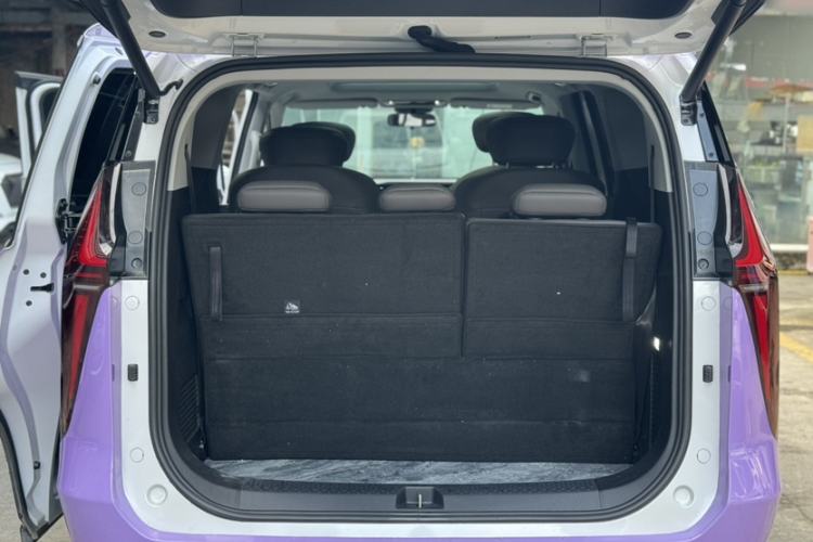 Used SAIC MAXUS G70 2024 2.0T Automatic Luxury Edition 7 Seats
