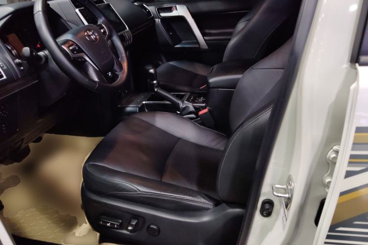 Used Toyota Prado 2018 3.5L Automatic TX-L
