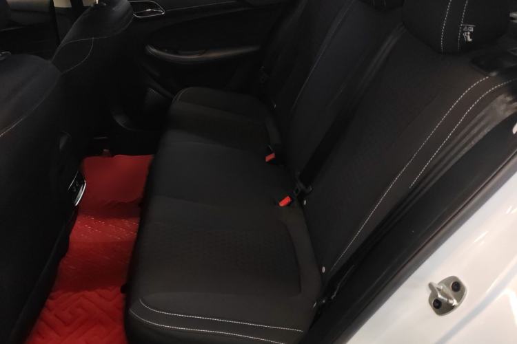 Used Roewe i5 2020 1.5L Manual 4G Connect Luxury Edition
