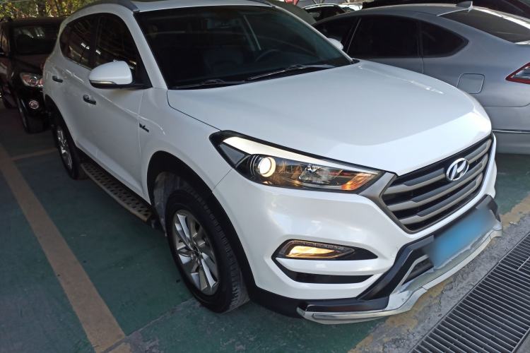 Used Hyundai Tucson 2015 1.6T Dual-Clutch Two-Wheel-Drive Smart Model
