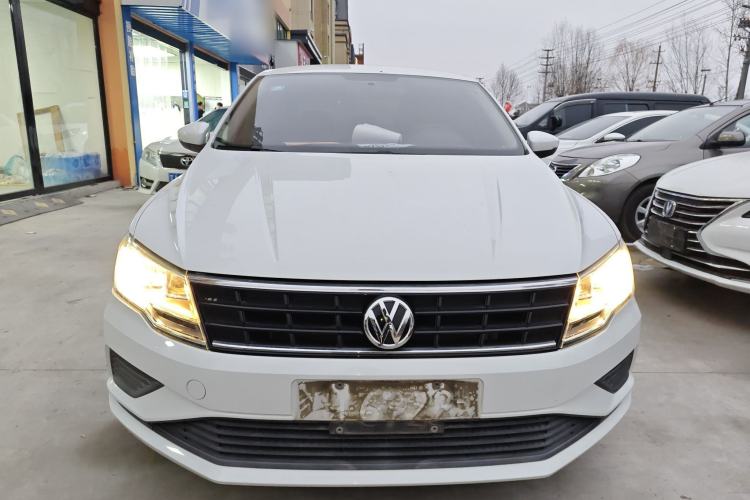 Used Volkswagen Jetta 2019 Dream Edition 1.5L Manual Fashion Version
