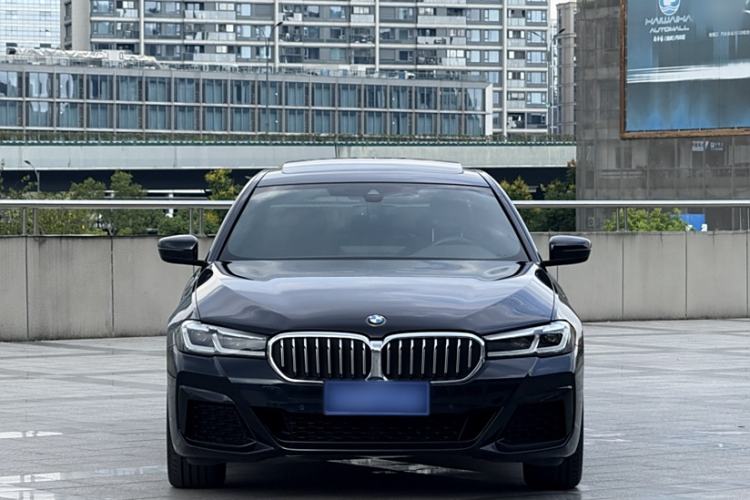 Used BMW 5 Series 2022 Second Facelift 525Li M Sport Package
