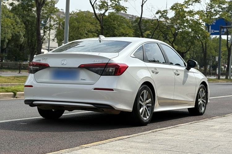 Used Honda Civic 2022 240TURBO CVT Dynamic Edition
