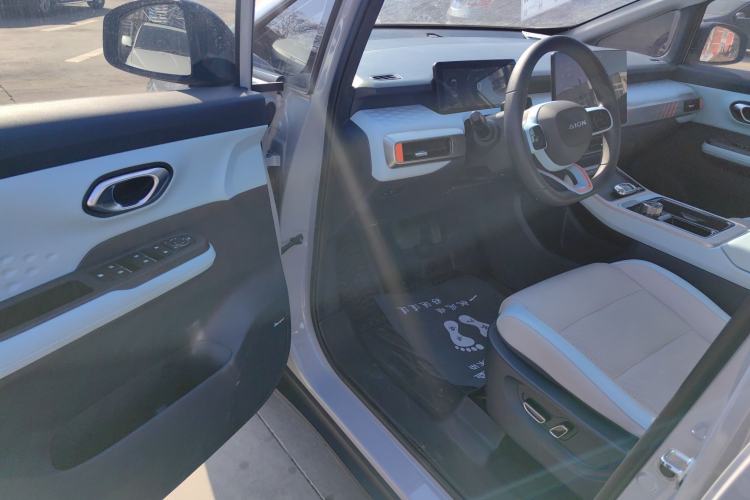 Used AION Y 2021 70 Enjoyment Tech Edition
