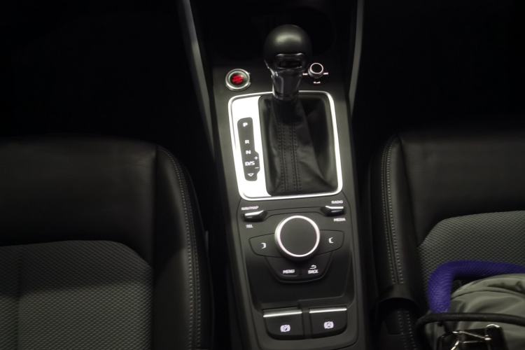 Used Audi Q2L 2018 35 TFSI Fashion Elegant Version China V
