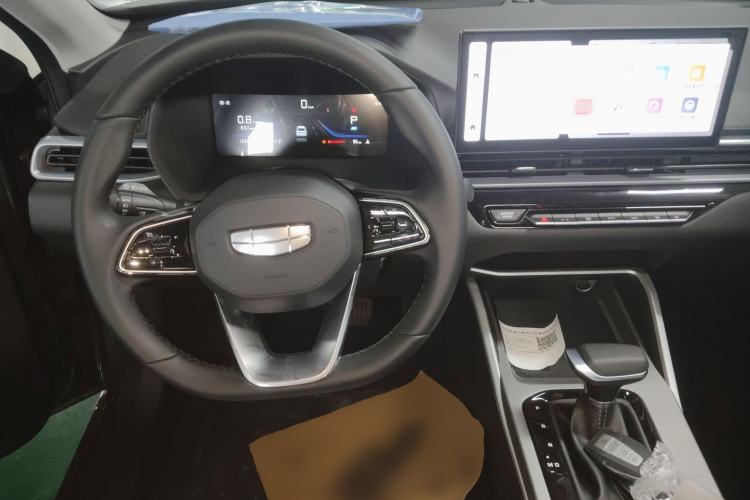 Used Geely Auto Emgrand 2026 Model 4th Generation 4 Millionth Anniversary Edition 1.5L CVT Overdrive Edition