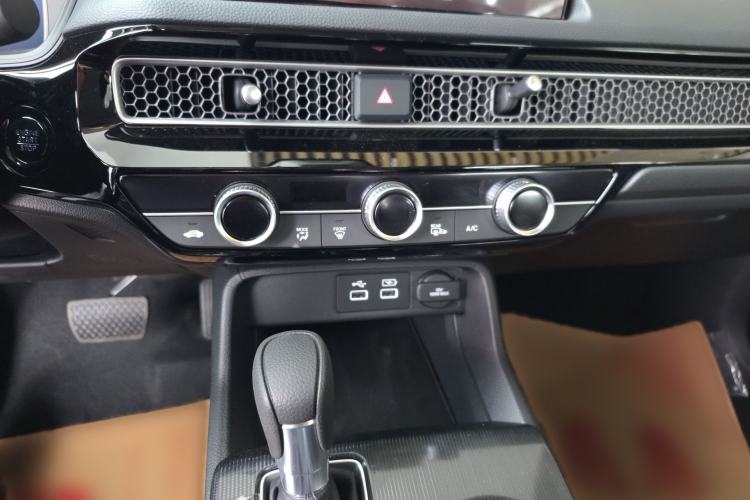 Used Honda Civic 2023 240TURBO CVT Dynamic Edition