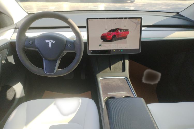 Used Tesla Model Y 2023 Rear-Wheel-Drive Version