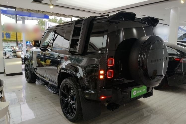 Used Land Rover Defender 2023 Facelift 110 3.0T P400 X-DYNAMIC HSE
