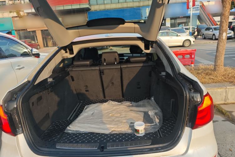 Used BMW 3 Series GT 2017 320i Sport Edition