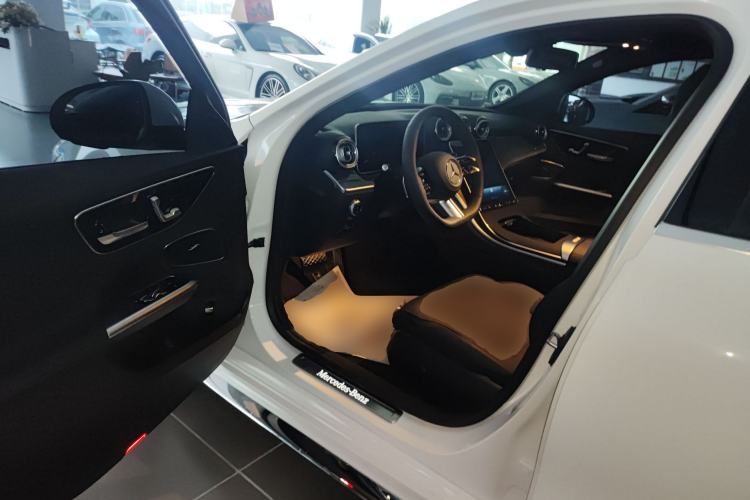 Used Mercedes-Benz C-Class 2025 Facelift C 260 L Sport Edition
