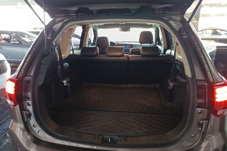 Used Mitsubishi Outlander 2016 2.4L 4x4 Luxury Edition 7-Seater
