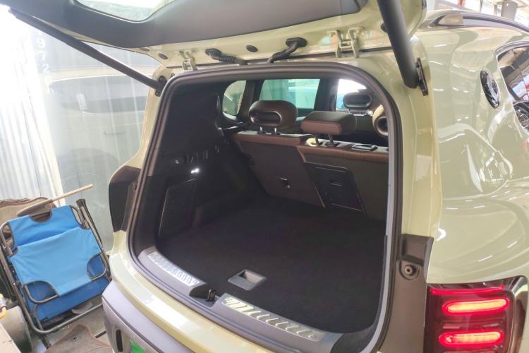 Used  #5 2024 Ultra-Long Range Extraordinary Journey Luxury Edition