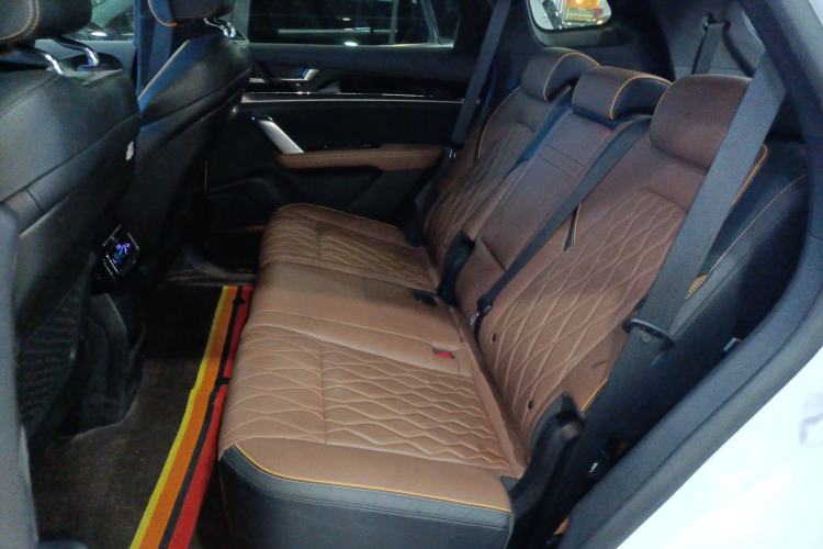 Used BYD Tang New Energy 2021 DM 2.0T Four-Wheel Drive High-Performance Flagship Model
