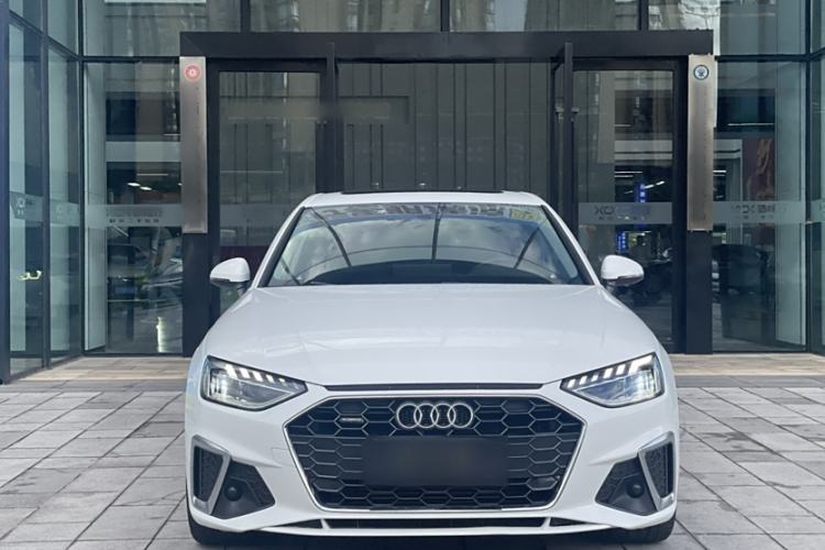 Used Audi A4L 2020 40 TFSI Luxury Dynamic Model
