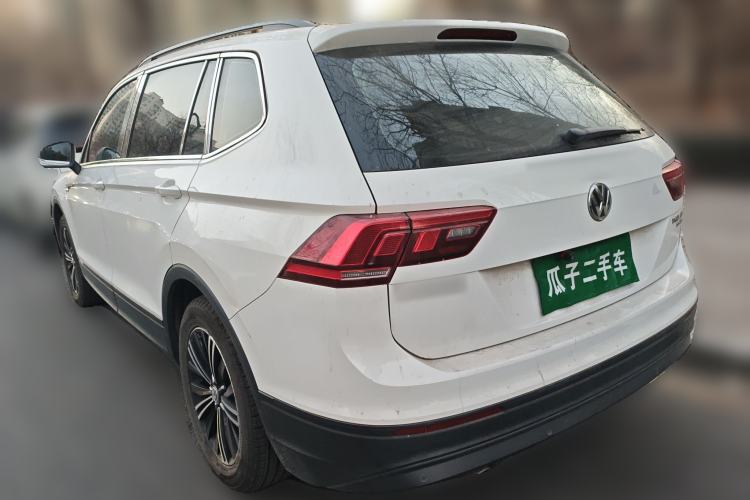Used Volkswagen Tiguan L 2019 330TSI Automatic Two-Wheel Drive Luxury Edition China VI Standard
