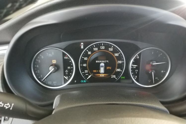 Used Buick Envision 2018 28T Four-Wheel Drive Luxury Model
