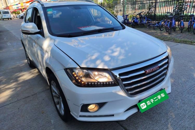 Used Haval H2 2017 Red-Label 1.5T Automatic Two-Wheel Drive Luxury Model
